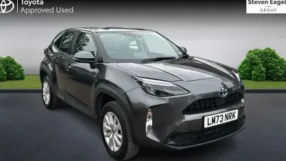 Used Toyota Yaris Cross 116 HP (85 kW) 2023 Grey SUV