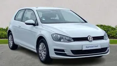 White Used 2016 VW Golf VII S Hatchback | £8,429 (Fair price)