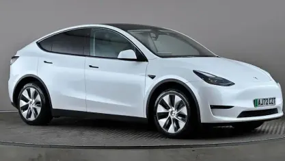 Used Tesla Model Y Long Range AWD 286 kW (389 HP) 2025 SUV