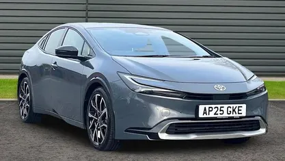 Used Toyota Prius 223 HP (164 kW) 2026 Hatchback