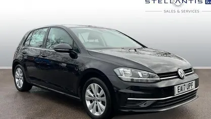 Used VW Golf VII SE 125 HP (91 kW) 2017 Black Hatchback