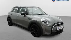 Used 2021 Mini Cooper Classic Hatchback | £15,399 (Fair price)