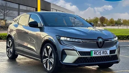 Used Renault Megane E-Tech Iconic 160 kW (218 HP) 2023 Hatchback