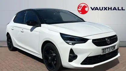 Used Vauxhall Corsa 75 HP (55 kW) 2023 White Hatchback