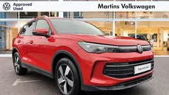 Red Used 2024 VW Tiguan Match SUV | £31,490 (Fair price)