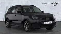 Black Used 2024 Mini Countryman Classic SUV | £27,990 (Fair price)