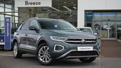 Used 2025 VW T-Roc Style SUV | £25,490 (Fair price)