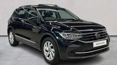 Black Used 2023 VW Tiguan Life SUV | £23,099 (Super price)