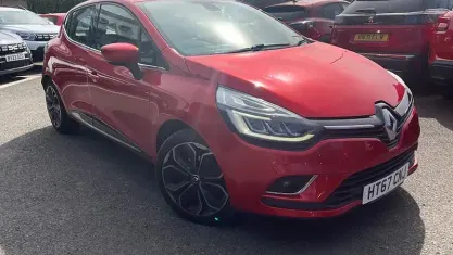 Usado Renault Clio IV Signature 90 HP (66 kW) 2018 Citadino