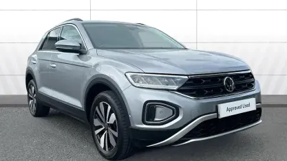 Used VW T-Roc Match 150 HP (110 kW) 2024 Silver SUV