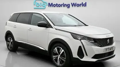 Used Peugeot 5008 Allure Premium 131 HP (96 kW) 2021 White SUV