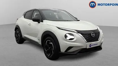 White Used 2022 Nissan Juke Tekna SUV | £15,249 (Fair price)