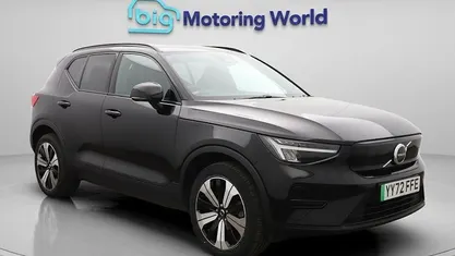 Black Used 2022 Volvo XC40 Core SUV | £19,100 (Good price)