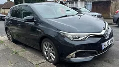 Used 2017 Toyota Auris Hybrid Hatchback | £10,888 (Fair price)