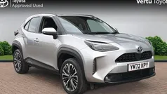 Used 2025 Toyota Yaris Hybrid Estate | £22,606 (Fair price)