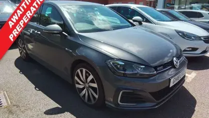 Used VW Golf VII Advance 204 HP (150 kW) 2020 Hatchback