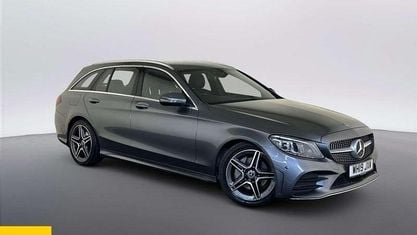 Begagnad Mercedes C220 AMG Line Premium 194 HK (142 kW) 2019 Grå Kombi