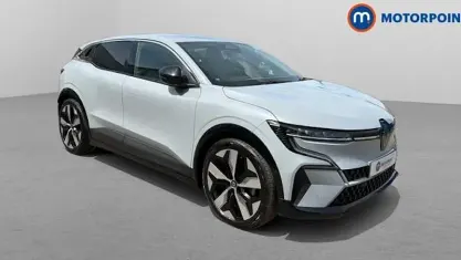 Used Renault Megane E-Tech Komfort 160 kW (218 HP) 2025 Grey Hatchback