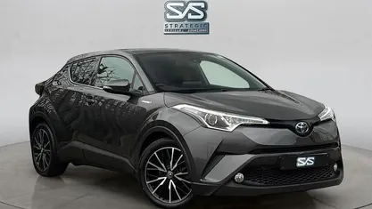 Used Toyota C-HR 122 HP (89 kW) 2018 Grey SUV