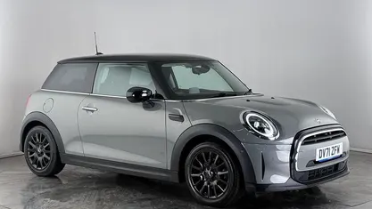 Used Mini Cooper Classic 136 HP (100 kW) 2021 Grey Hatchback