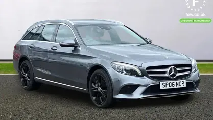 Usado Mercedes C300e Active 306 HP (225 kW) 2020 Cinzento Carrinha