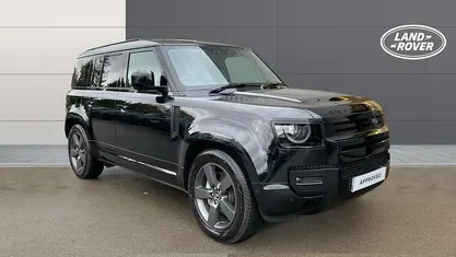 Used Land Rover Defender HSE Dynamic 350 HP (257 kW) 2024 Estate