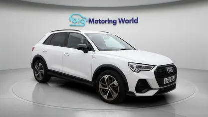 Used Audi Q3 Black Edition 150 HP (110 kW) 2022 White SUV