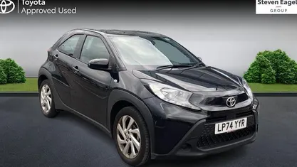 Used Toyota Aygo X PURE 72 HP (52 kW) 2025 SUV