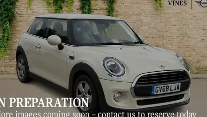 Used Mini ONE Hatch 102 HP (75 kW) 2018 White Hatchback