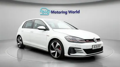 Used VW Golf VII GTI 245 HP (180 kW) 2019 Hatchback