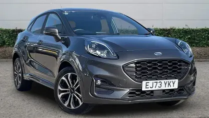 Usado Ford Puma ST-Line 125 CV (91 kW) 2023 Gris SUV