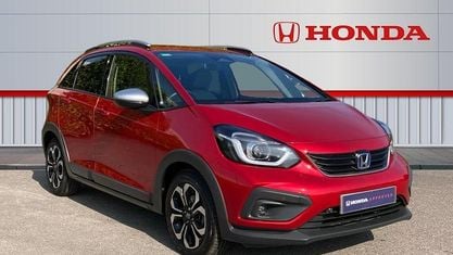 Używany Honda Jazz Hybrid 109 KM (80 kW) 2023 Czerwony Hatchback