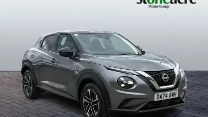 Used Nissan Juke N-Connecta 114 HP (83 kW) 2023 Grey SUV