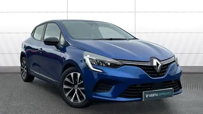 Blue Used 2023 Renault Clio V Evolution Hatchback | £11,613 (Good price)