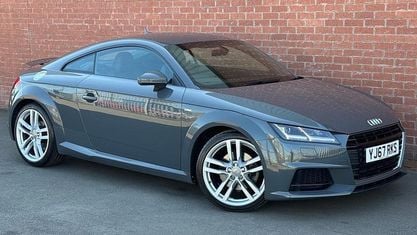 Begagnad Audi TT S-Line 180 HK (132 kW) 2018 Grå Sportkupé