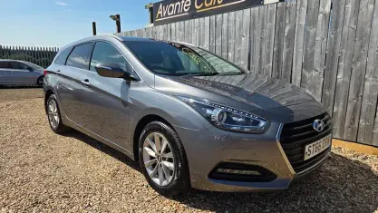 Used Hyundai i40 SE 116 HP (85 kW) 2016 Silver Estate