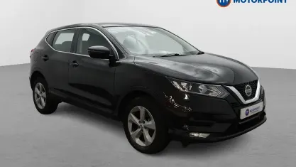 Used Nissan Qashqai Acenta Premium 140 HP (102 kW) 2019 Black SUV