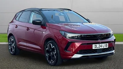 Used Vauxhall Grandland X Ultimate 131 HP (96 kW) 2024 Red SUV