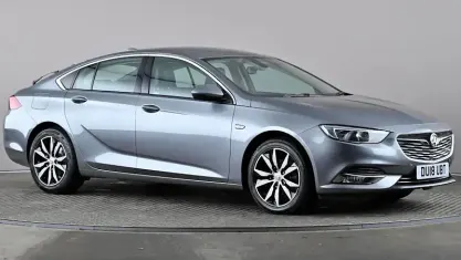 Usado Vauxhall Insignia Sport 165 CV (121 kW) 2020 Utilitario