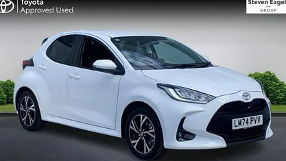 Used Toyota Yaris Hybrid Design 116 HP (85 kW) 2025 Hatchback