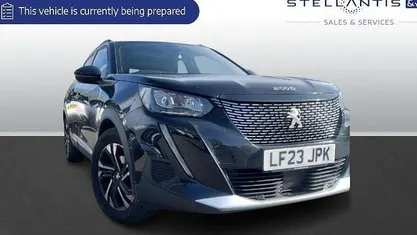 Used Peugeot 2008 Allure+ 131 HP (96 kW) 2023 SUV