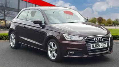 Used Audi A1 Sportback Sport 125 HP (91 kW) 2016 Red Hatchback