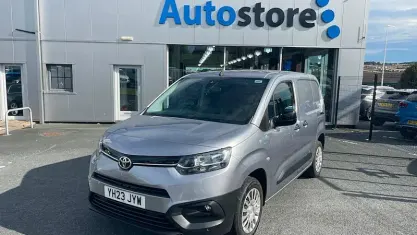 Used Toyota Proace City City 102 HP (75 kW) 2024 MPV