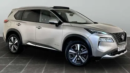 Used 2025 Nissan X-Trail Tekna SUV | £23,295 (Fair price)