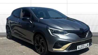 Used Renault Clio Engineered 145 HP (106 kW) 2023 Grey Hatchback
