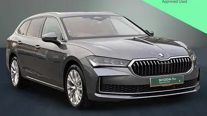 Used 2025 Skoda Superb SE L Estate | £33,900 (Fair price)