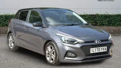 Used Hyundai i20 84 HP (61 kW) 2020 Grey Hatchback