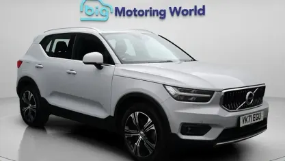 Used Volvo XC40 Inscription 262 HP (192 kW) 2021 Silver SUV