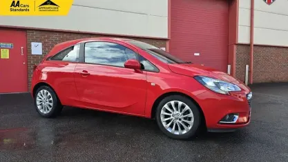 Used Vauxhall Corsa 75 HP (55 kW) 2018 Red Hatchback