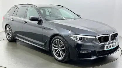 Begagnad BMW 520 M Sport 190 HK (139 kW) 2018 Grå Kombi
